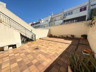 Chalet in Los Rosales. Casa/chalet en venta en ciudad real