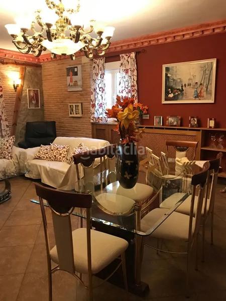 Foto 3fef00cb-c8f1-45b1-a997-9d2169231462. Chalet en Ciudad Jardín Ciudad Real