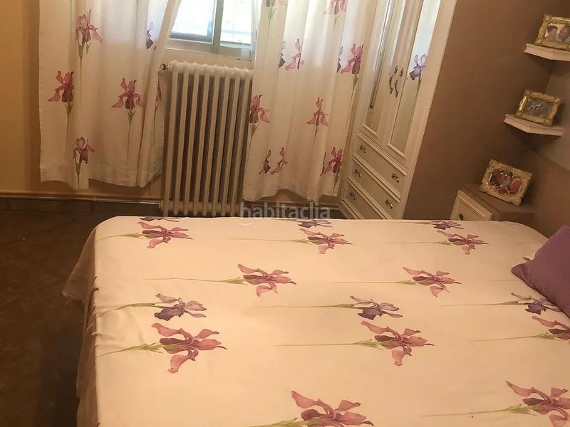 Foto abb25054-3bab-4a58-9cec-3435888586a5. Chalet con camino riscaldamento parcheggio piscina in Ciudad Real