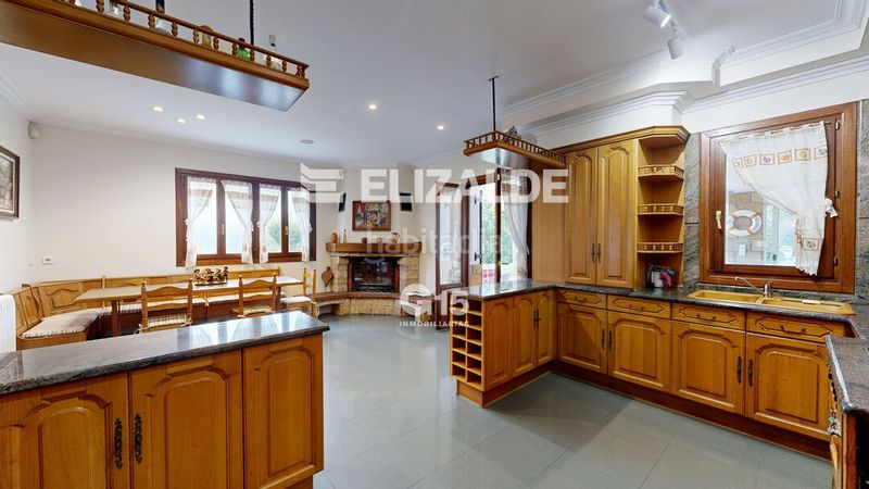Foto 107a62f2-d492-4555-bdb0-2d8947a59812. Casa amb calefacció aparcament piscina a Hondarribia
