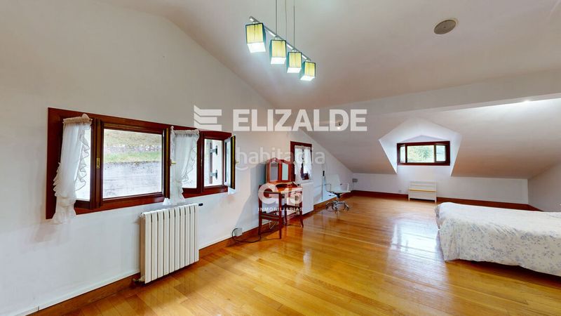 Foto 5db369b9-39b7-4993-b260-a51c0feddbd7. Casa amb calefacció aparcament piscina a Hondarribia