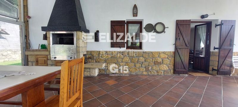 Foto 66b3e087-e0f7-421d-be62-f3342109aca7. Casa amb calefacció aparcament piscina a Hondarribia