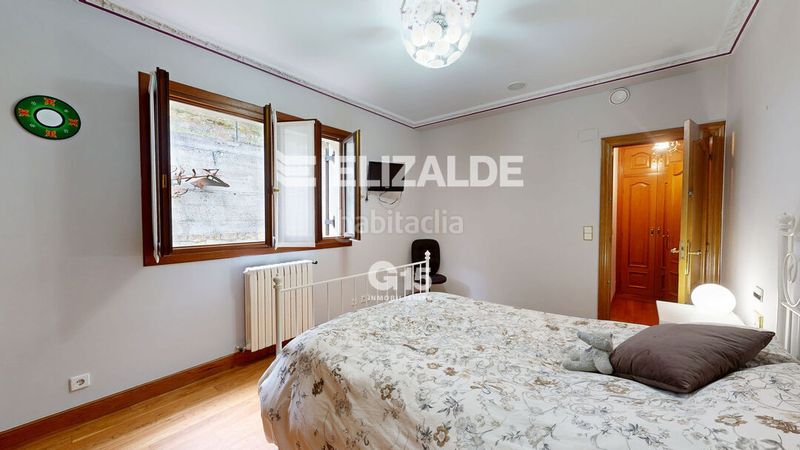 Foto 6a9cab03-f799-4141-a9a1-d0ba7bff2ae0. Casa amb calefacció aparcament piscina a Hondarribia