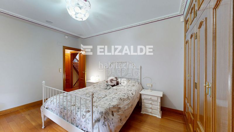 Foto 837e7279-4613-4f86-b79c-bcf3f233314d. Casa amb calefacció aparcament piscina a Hondarribia