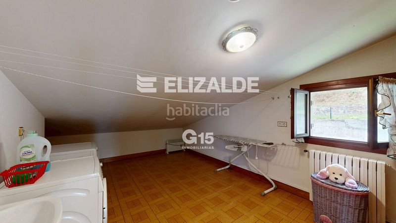 Foto 929bf38e-a6f6-49d4-885f-5821606e5fc7. Casa amb calefacció aparcament piscina a Hondarribia