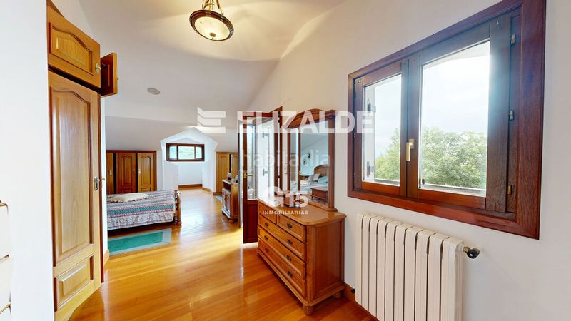 Foto 9a1f91c7-54c0-43e5-91b5-bfd26d520d05. Casa amb calefacció aparcament piscina a Hondarribia