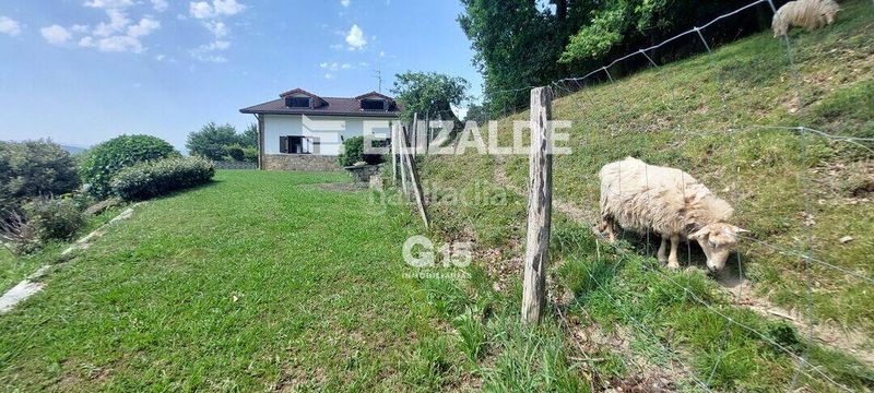 Foto a63e5bc9-a886-4654-9324-e13fedc41f8b. Casa amb calefacció aparcament piscina a Hondarribia