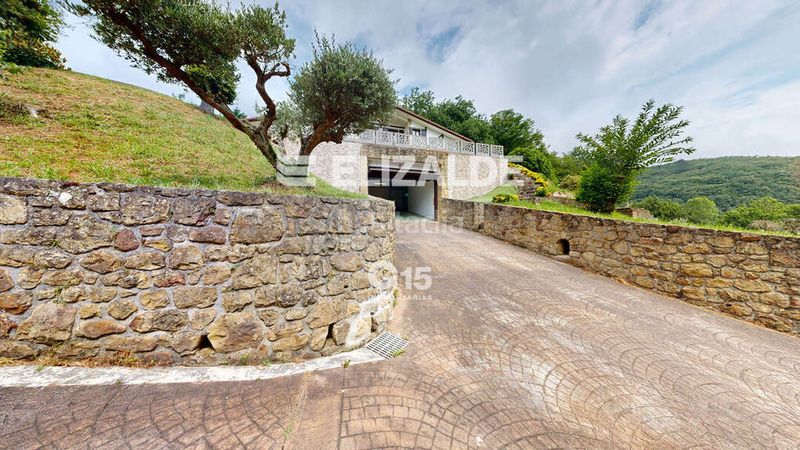 Foto f87ff84c-15ea-47df-81e3-9cbf8a8dbd48. Casa amb calefacció aparcament piscina a Hondarribia