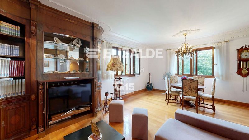 Foto fb9f5ebe-3837-469f-80ef-4929c5a52abc. Casa amb calefacció aparcament piscina a Hondarribia