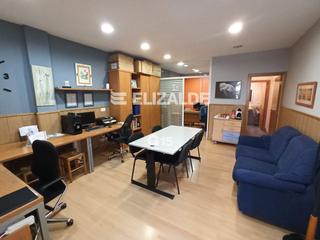 Local Comercial  Larratxo pasealekua. Local en larratxo