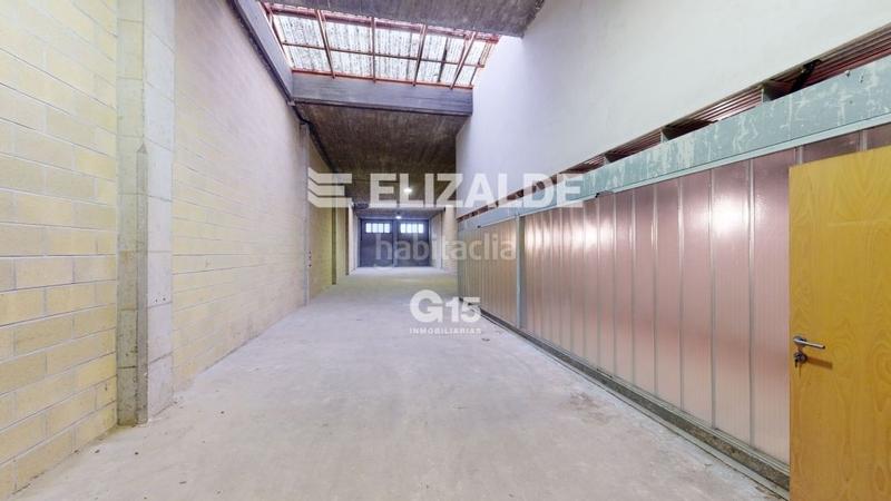 Foto 5df0fd75-7ebd-4335-b515-cabbc744bf97. Bâtiment à usage industriel dans Urnieta