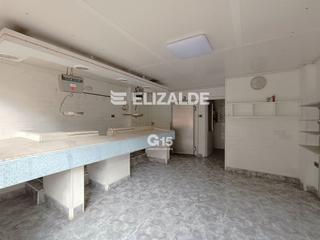 Lloguer Local Comercial  Txingurri pasealekua. Local en txingurri