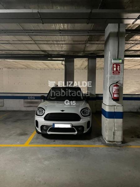 Foto d73f9daf-1d14-4299-9331-258335087cee. Car parking in Egia Donostia - San Sebastián