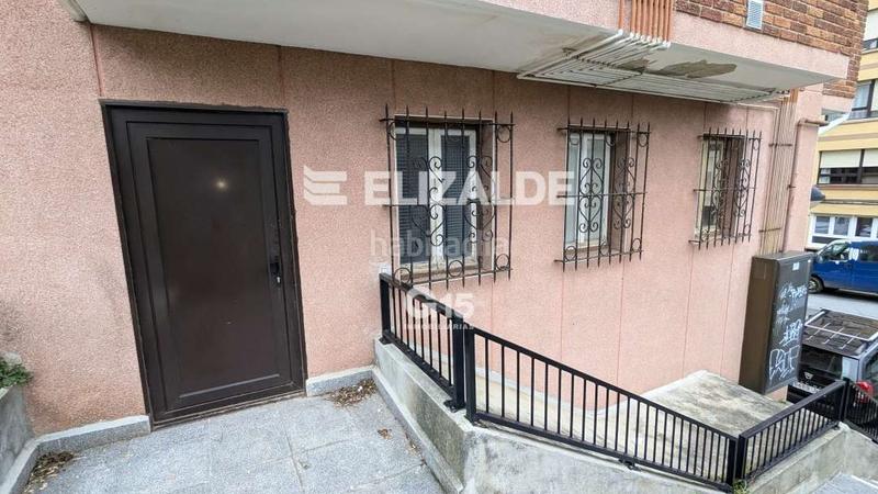 Foto 99896f03-86a4-4dc0-8d5d-331709d9ba6b. Local comercial local en lauaizeta en Altza Donostia - San Sebastián