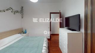 Pis  Ametzagaa kalea. Vivienda alta con vistas
