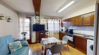 Pis  Ametzagaña kalea. Vivienda alta con vistas