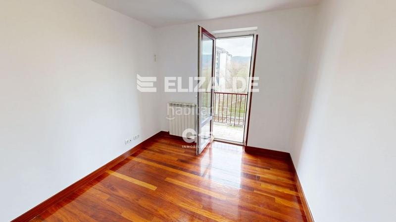 Foto 485f91b0-faff-4f35-8fb8-443a9db0a399. Piso ganboxa vivienda de 3hab, alto, luminoso en Oiartzun