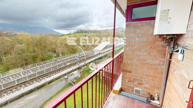 Foto 54233227-24db-4e58-85ee-5f6eb6a18805. Piso ganboxa vivienda de 3hab, alto, luminoso en Oiartzun