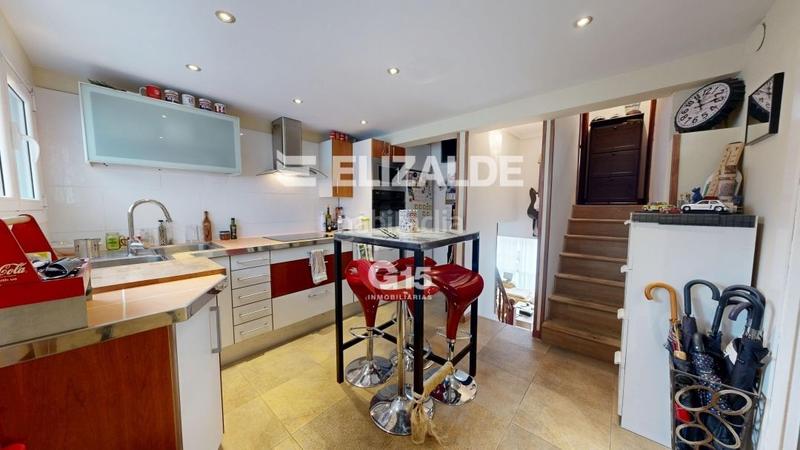 Foto aa1831e6-8f7b-4c42-8d05-da2ae7a08e7e. Appartamento in Pasaia