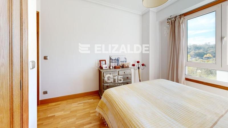 Foto 2048479b-da01-4305-8017-f8a5b57de235. Flat with heating parking pool in Ibaeta Donostia - San Sebastián