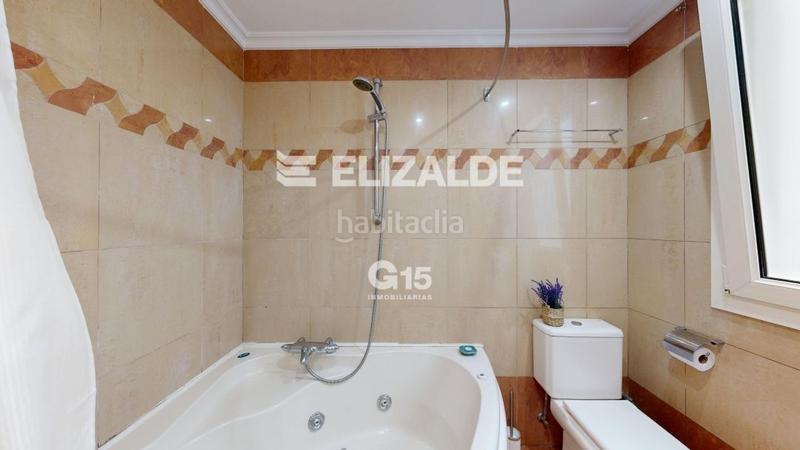 Foto 380a3387-457d-4270-ac3c-bdf1048177de. Flat with heating parking pool in Ibaeta Donostia - San Sebastián