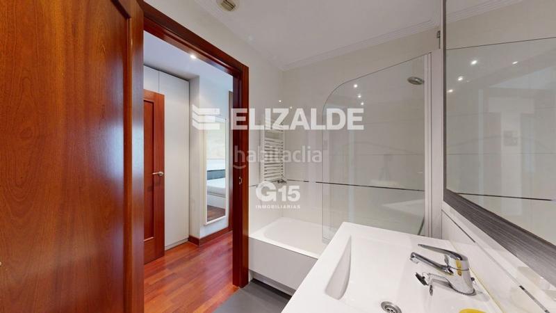 Foto af37f253-9214-4edd-b5f6-b46f3e1bb46c. Piso  en harrobieta en Altza Donostia - San Sebastián