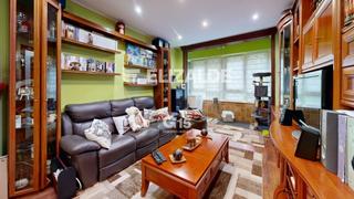 Pis  Larratxo pasealekua. Piso en larratxo