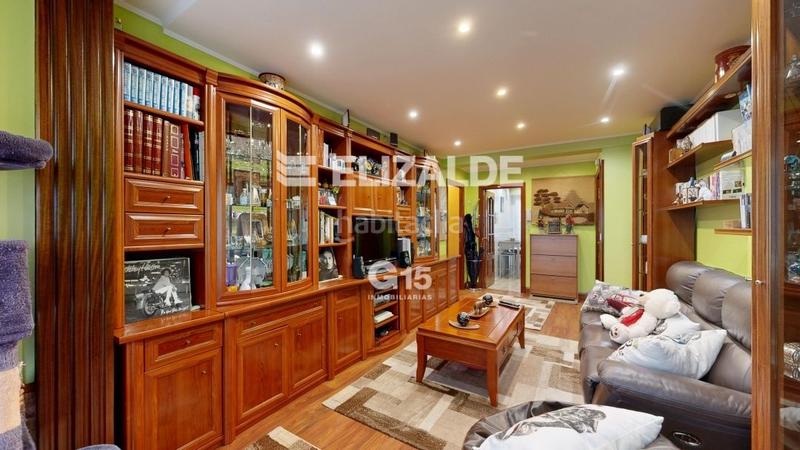 Foto c5777cbc-e509-4a05-a4cd-86b4e1f88843. Piso  en larratxo en Altza Donostia - San Sebastián