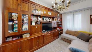 Etagenwohnung  Pintore kalea. En el centro de lasarte