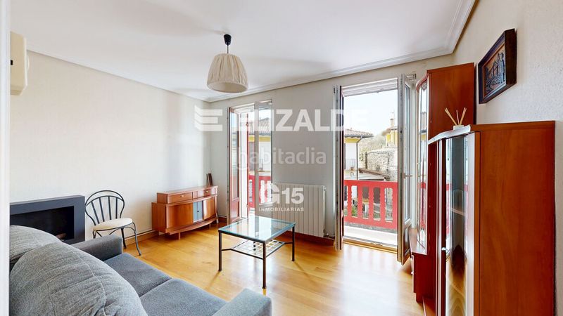 Foto 3bcb9adf-435e-4fcb-a618-7b32c8e4c415. Pis amb calefacció aparcament a Agustinas Errenteria