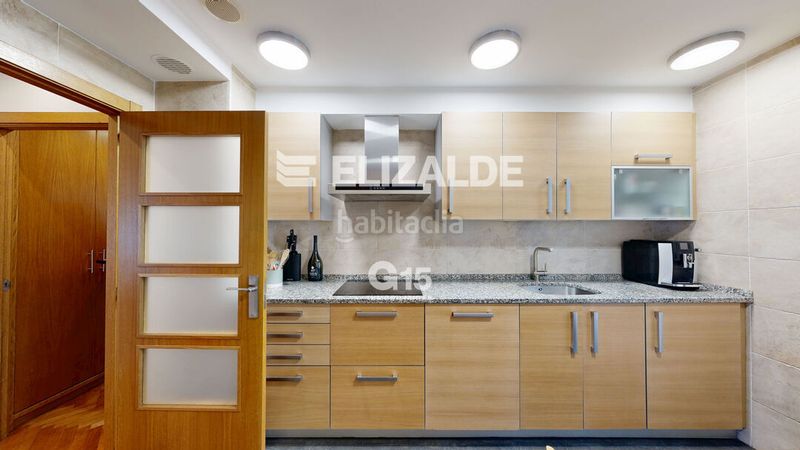 Foto d0fe4d10-82a6-497a-a899-ea21e8f96f41. Pis amb calefacció aparcament a Riberas Donostia - San Sebastián