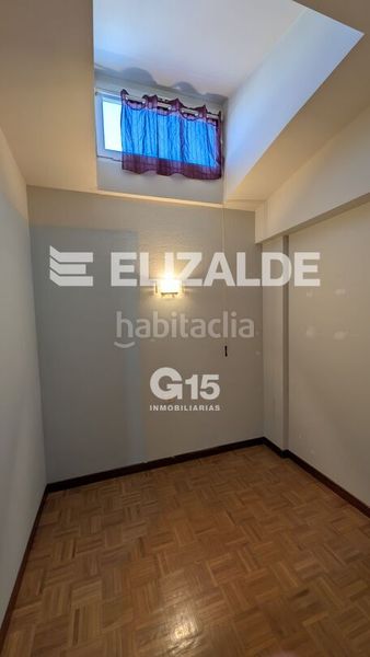 Foto ad4a3aa8-44e8-4c26-88aa-c2c2ea36cc59. Pis amb calefacció aparcament a Egia Donostia - San Sebastián