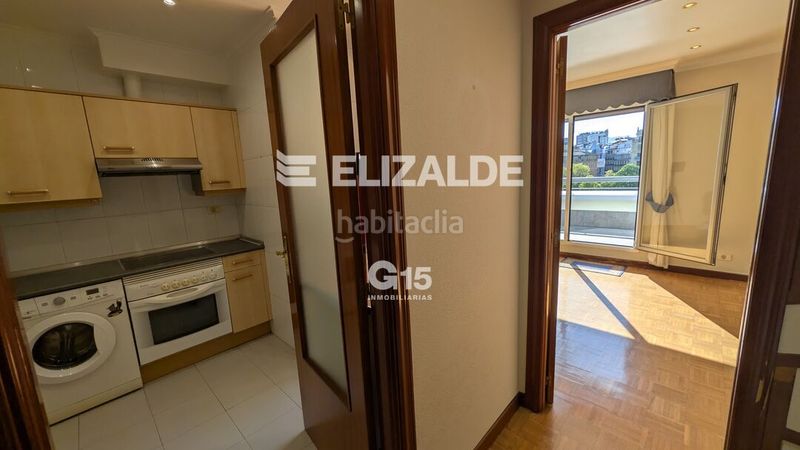Foto bfba1db4-94b3-42e5-8339-b3e5e9fd65dd. Pis amb calefacció aparcament a Egia Donostia - San Sebastián