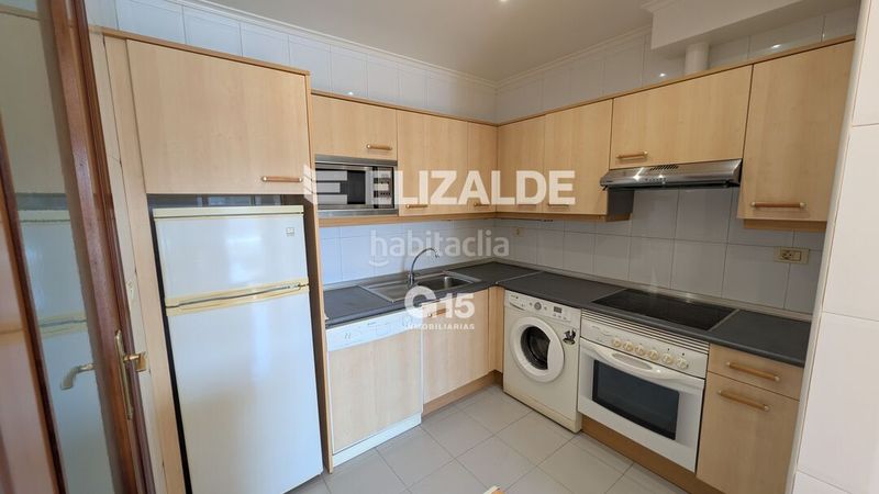 Foto e72ff582-d741-4cd1-8c34-639a2f4aa897. Pis amb calefacció aparcament a Egia Donostia - San Sebastián