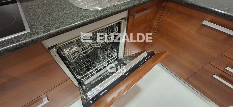 Foto 13f8976f-66bc-432b-983b-1eec56bd0937. Pis amb calefacció a Área Romántica Donostia - San Sebastián
