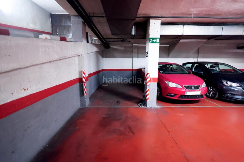 Foto c3520ff1-2990-4451-8c88-16ae2f8a0be1. Parking voiture dans calle de la era 2 dans Mejorada del Campo