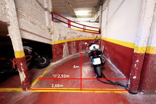 Car parking in Calle de la era 6