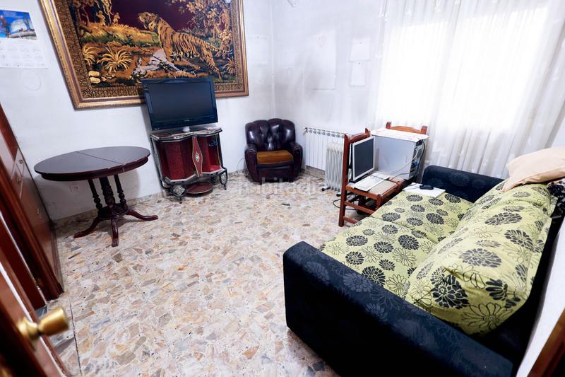 Foto 0a81bd95-111a-48fd-aaef-2aa2c382ec6d. Casa con riscaldamento parcheggio in Mejorada del Campo