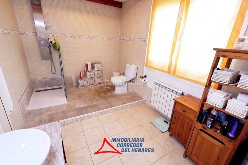Foto 0b9e321b-ba46-4da4-8d5d-60408efdbcd5. Masia amb aparcament piscina a Mejorada del Campo