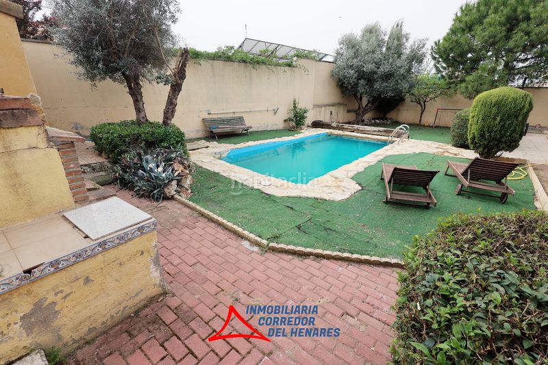 Foto 9449fe97-ec5d-4c86-92d9-fcfcff499883. Masia amb aparcament piscina a Mejorada del Campo