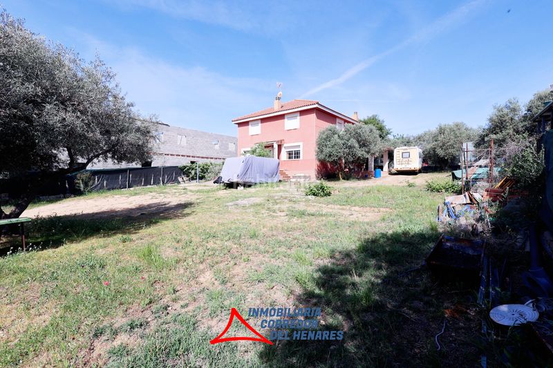 Foto 46dd44ce-4b7c-4b30-9d7d-99752a8e1c27. Masia amb aparcament a Mejorada del Campo