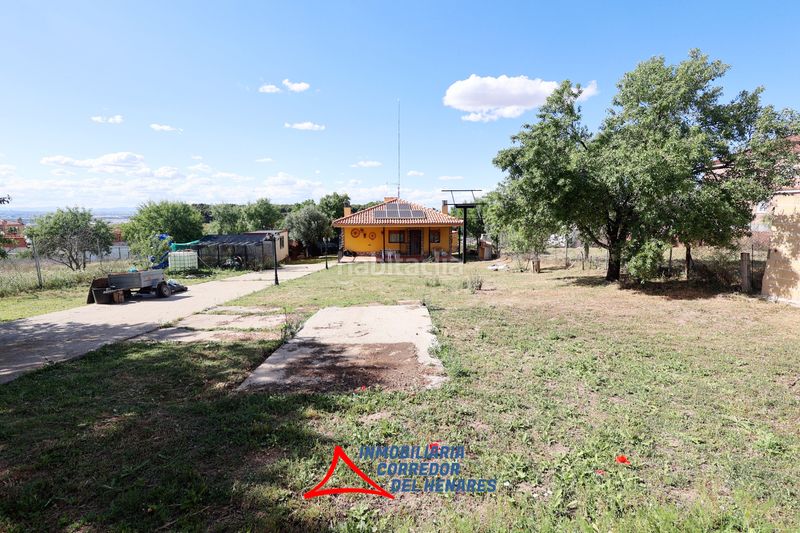 Foto 0e9d8c79-65f8-4390-92a5-e5cb663fdf2d. Masia amb xemeneia calefacció a Mejorada del Campo
