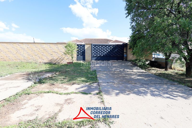 Foto ba57aa32-4adf-4098-b2a5-85c24a1fa2fc. Masia amb xemeneia calefacció a Mejorada del Campo