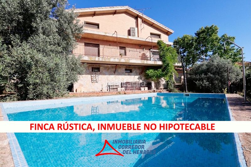 Foto 5b9679b1-55b9-47d8-a521-2c0e54504fcf. Masia amb calefacció piscina a Mejorada del Campo