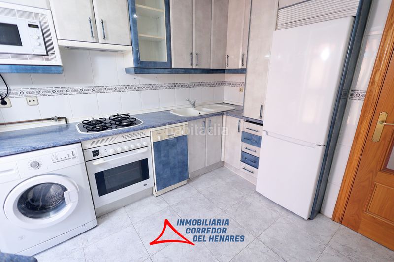 Foto 826b9c18-34ca-41f0-95b3-1da0362b15a9. Duplex con riscaldamento in Centro San Fernando de Henares