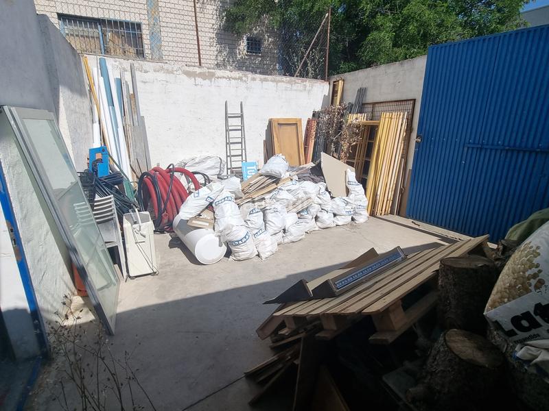 Foto ea6cc23b-46be-4c1a-a6d8-e1a8d41c9cdb. Industrial building in calle del guadiana 41 in Mejorada del Campo