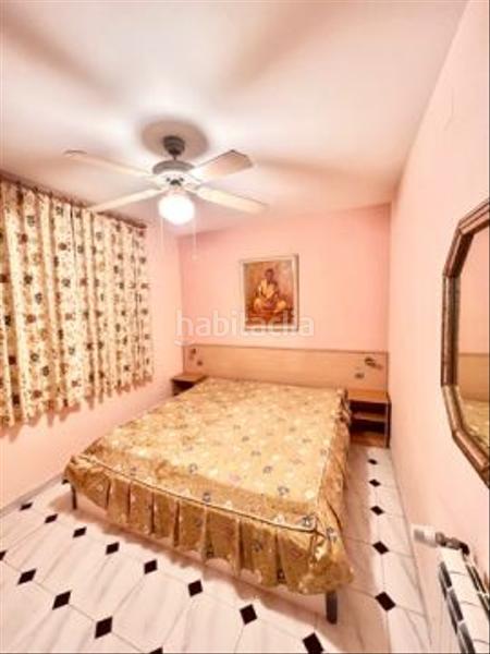 Foto 4157fd2f-06d9-4512-b060-88a84a67bf66. Casa amb aparcament piscina a Centre Miami Platja