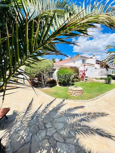 Foto ea79a41e-72f1-4014-ac81-5c3a8bf413fe. House with heating in Platja de Mont-roig Mont-roig del Camp