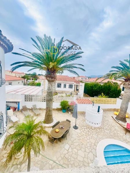 Foto 636db25d-7efe-4c45-a581-785fb4ae009e. Haus mit heizung parking pool in Centre Miami Platja