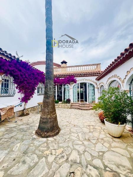 Foto a2f66d42-1fe8-46ce-8946-99db54cc8eee. Haus mit heizung parking pool in Centre Miami Platja